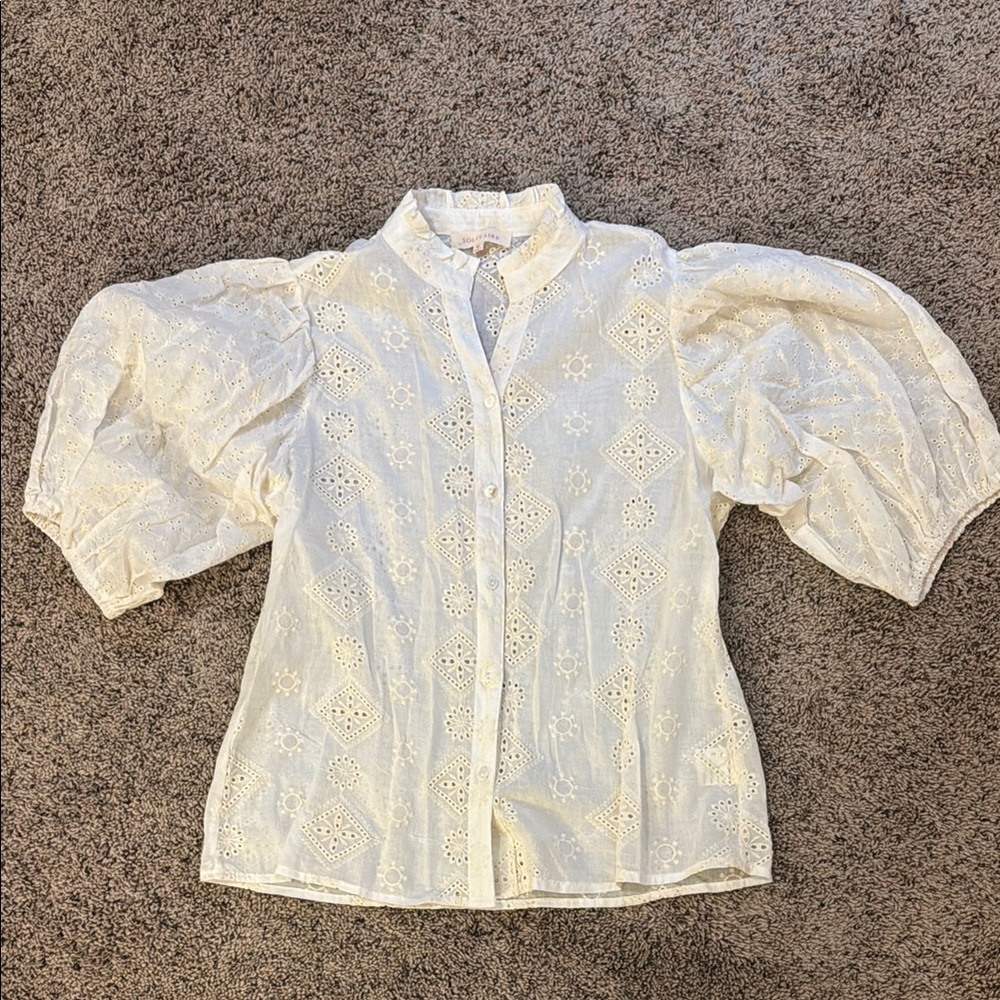 Solitaire White Puff Sleeve Blouse with Mandarin Collar